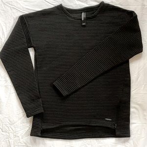 Ribbed pullover sweatshirt!